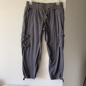 Liz Lange Maternity Capris